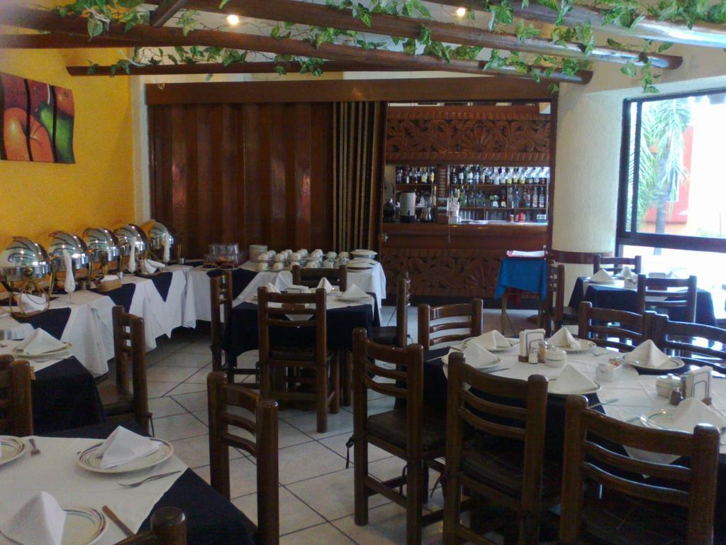 Hotel Real Del Sol Cuernavaca Exterior photo